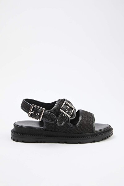 TRENDYOL SHOES صندل نسائي أسود بحزام مزدوج TAKSS26SD00006