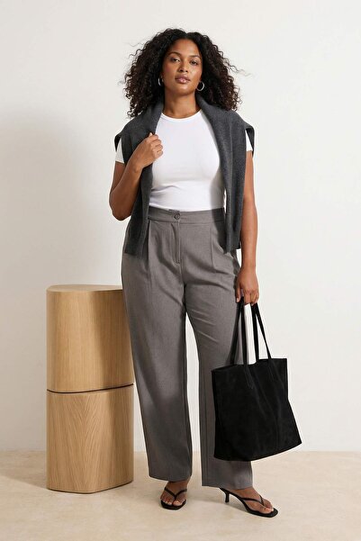 Trendyol Curve بنطلون رمادي عالي الخصر واسع الساق مقاس كبير TBBSS26AR00002