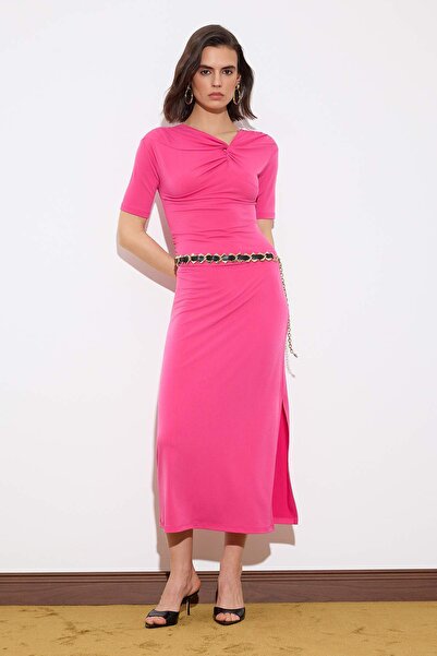 Trendyol Collection Ediție limitată Fuchsia croială în A Rochie maxi cu guler...