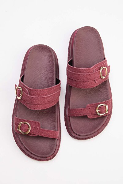 TRENDYOL SHOES شبشب نسائي بمشبك مزدوج ونعل سميك بني اللون TAKAW25TE00009