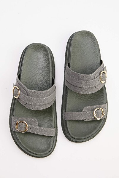 TRENDYOL SHOES شبشب نسائي من جلد الغزال الرمادي ذو مشبك مزدوج ونعل سميك بني ا...