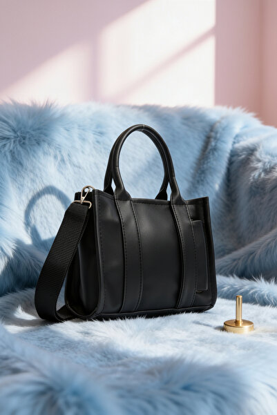 erba Geantă de mână și de umăr Nexus Box Crossbody, neagră