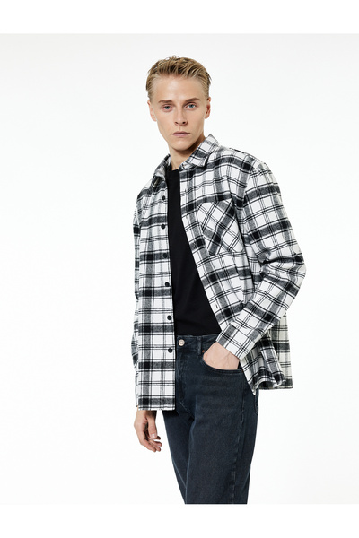 Koton Класическа риза с дълъг ръкав и яка, с детайл на джоб с копчета