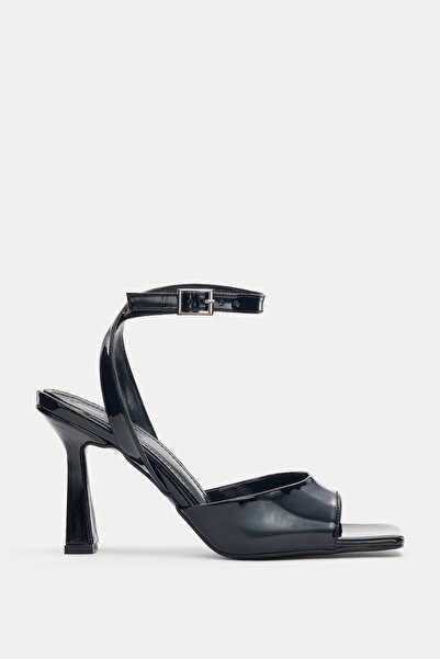 selin shoes Γυναικεία παπούτσια με τακούνι Elvane με λουράκι στον αστράγαλο κ...