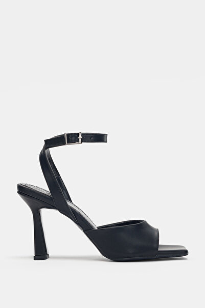 selin shoes Pantofi cu toc pentru femei Elvane, cu vârf ascuțit și curea la g...