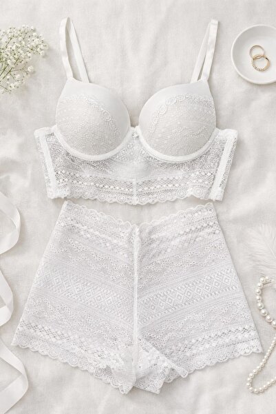 PIRLANTA DANTELLİ ŞORTLU SÜTYEN TAKIM