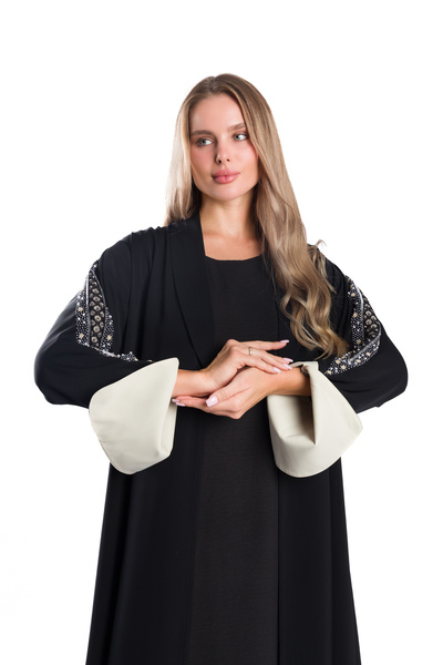 MALAK عباية ساحرة