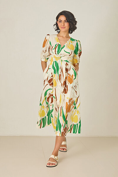 Setre Ленена рокля в екрю и жълто с V-образно деколте, ръкави и детайли, прил...