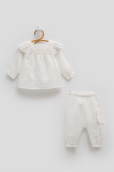 Caramell Only Flowers Shoulder Ruffled Muslin Set Ecru