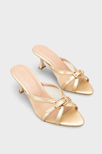 Capone Outfitters Marnie Pointed Toe Mesh Metal Buckle Medium Heeled Stylish ...