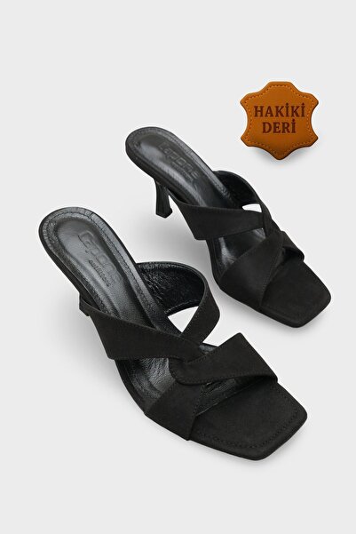 Capone Outfitters Sissy Genuine Leather Lined, Blunt-Toe, Cross-Strapped, Med...