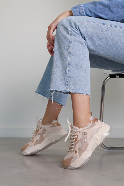 Stil Durağı ريانا موديل 5 سم نعل للموسم الجديد أحذية رياضية بيج. وردي