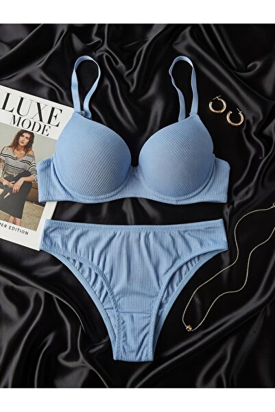 WOMEN'S WORLD FANTASY طقم حمالة صدر زرقاء مزخرفة بخطوط مع دعم