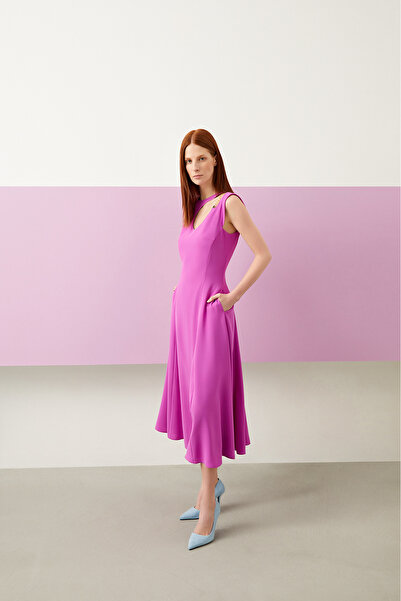 Jus De Pommes MOR ASKILI V YAKA MİDİ BOY ELBİSE