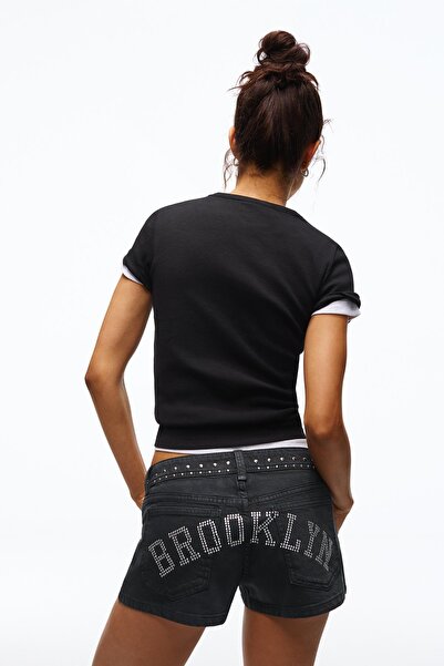 Bershka Zımbalı fitilli kumaş şort