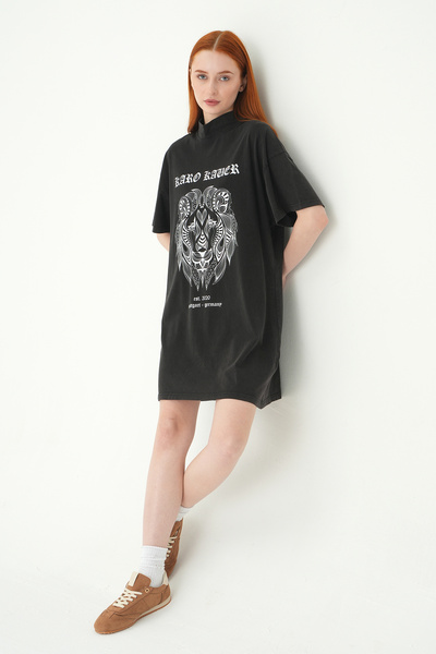 Rays Rochie neagră cu imprimeu leu 0006