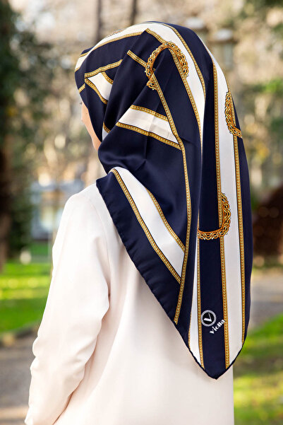 VİOLLA Twill Kemerli Ve Geometrik Desenli Lacivert - Krem Renkli 90x90 Eşarp ...