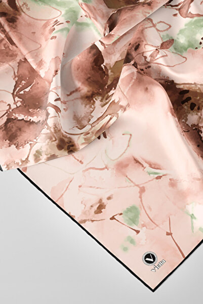 VİOLLA Twill Batik Çiçek Desenli Somon Renkli 90x90 Eşarp (İpek İçermez) Kena...