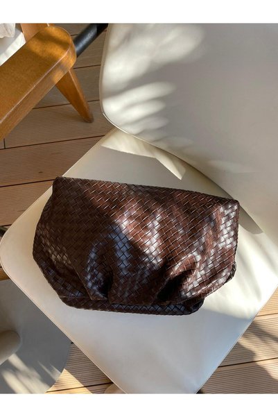 Senza Vedere Glow Knitted Detailed Clutch Hand, Shoulder and Crossbody Bag Brown