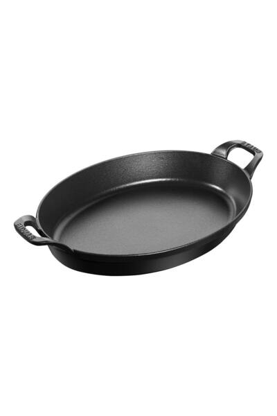 STAUB Cast Iron Plate Oval 32 cm Black
