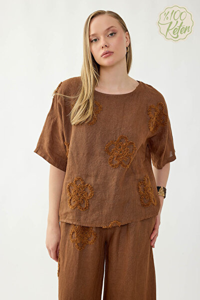 Vitrin 100% Linen Floral Motif Short Sleeve Blouse