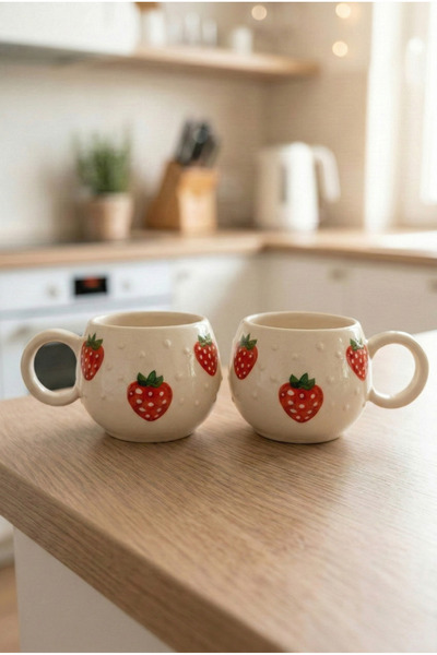 Home Çilek Kabartmalı 2'li El Yapımı Kupa Seti