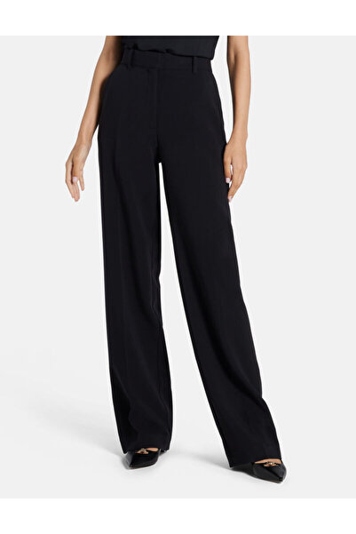 Guess Stretch flannel pants