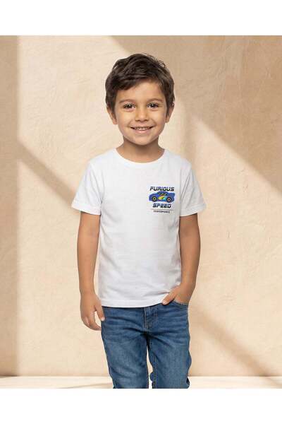 REDTAG تيشيرت أبيض فضفاض للأولاد برقعة مطاطية