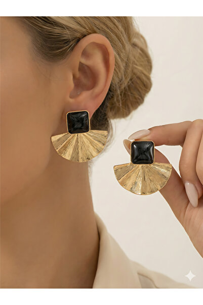 Pelin Aksesuar Black Marble Patterned Square and Fan Shaped Earrings