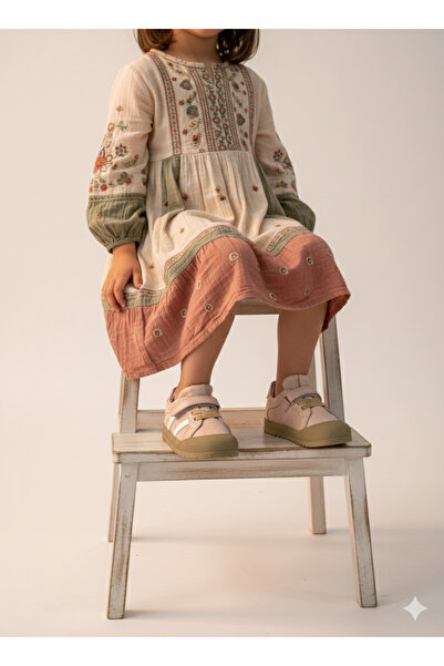 HAPPY WALK Genuine Leather Sneakers with White Stripes on the Sides for Girls
