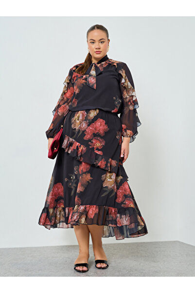 Styli Plus Size Floral Print Ruffled Midi Skirt