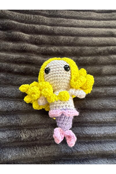 amigurumibaby سلسلة مفاتيح محبوكة على شكل حورية البحر أميجورومي