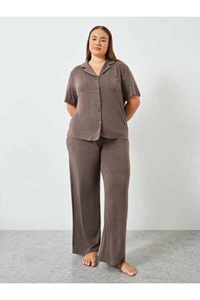 Styli Plus Size Brown Knitted Shirt and Pyjama Set