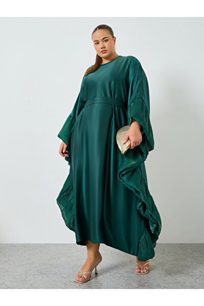 Styli Plus Size Green Ruffled Sleeve Kaftan Maxi Dress