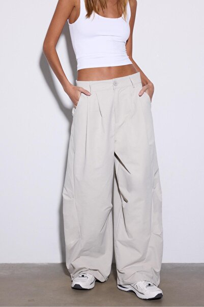 Stradivarius Barrel smart trousers