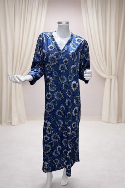 BATRINA STYLE تشكيلة من ثلاث جلابيات مشجر ساتان