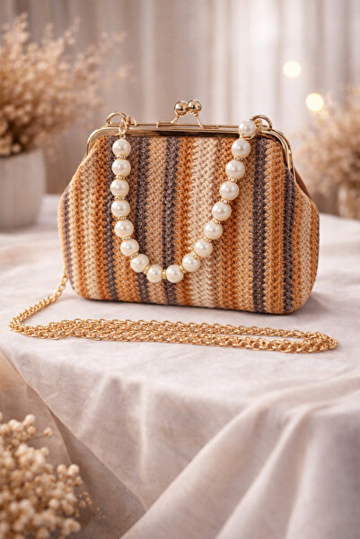 Özkayalargroup Pearl Handle Straw Handbag and Chain Crossbody Shoulder Bag