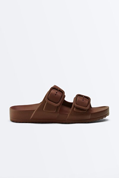 Oysho Beachwear buckle sandal