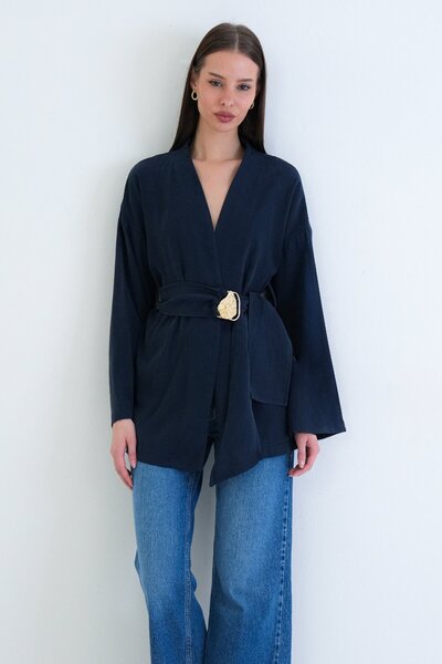 VAGGON Belted Jacket with Buckle Detail