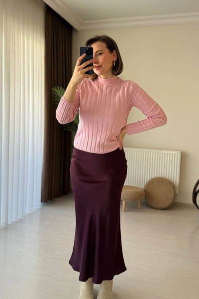 Kubos Moda Long Satin Elastic Waist Plum Skirt