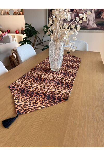 TUĞÇE DEMİR HOME DESIGN Leopar Desen Runner Masa Örtüsü Çeyizlik