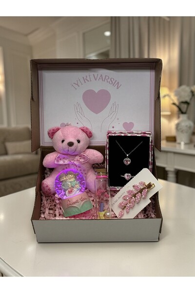 miraybutikhediyelikesya İyi ki Varsın Hediye Kutusu | Peluş Ayıcık, Kar Küres...