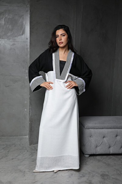 lune Black and white jalabiya. modest and maxi jalabiya
