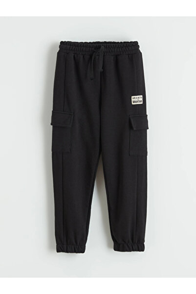 LC Waikiki LCW Kids Μαύρο Σετ πλαϊνή τσέπη Παντελόνια Jogger για αγόρια