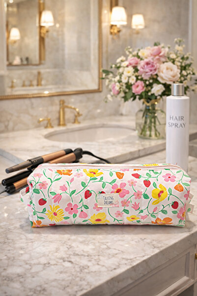 TALKING DREAMS Pastel Floral Patterned Quilted Hair Styling Bag