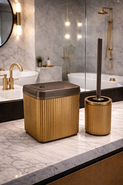 FeyzaDesign Şık ve modern banyo çöp kovası ile WC fırçası seti, pratik kullanım