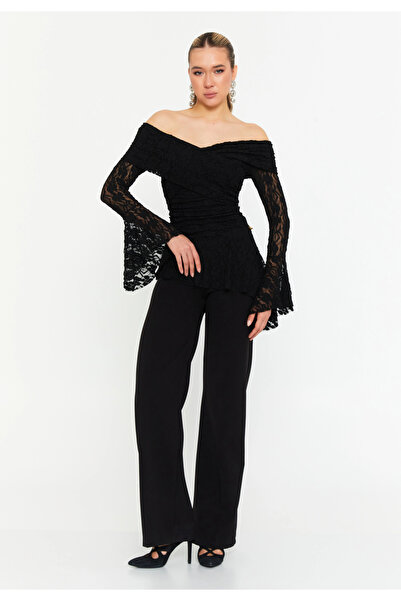 1way Off-shoulder Lace blouse