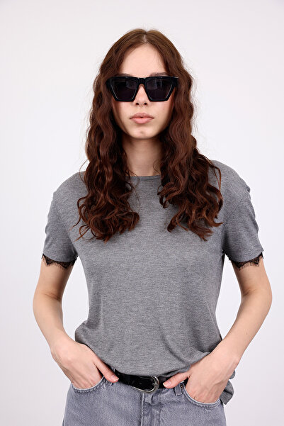 5in1Canpolat Tricou cu mâneci antracit și detalii din dantelă