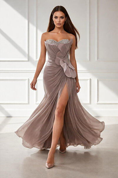 aşkın göksu Pudra Straplez Yaka Göğüs Taş İşlemeli Gül Detaylı Kadın Abiye