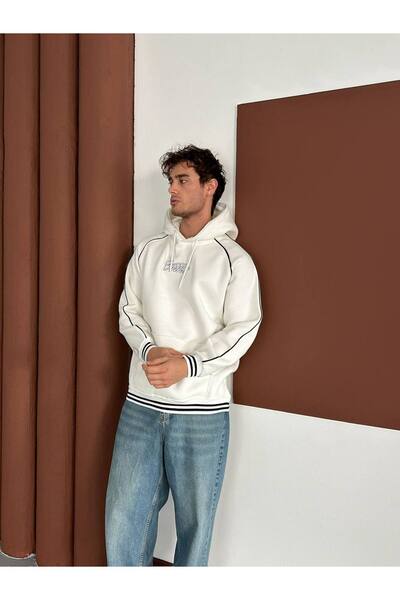 Mio Boutiques Hooded Sweatshirt